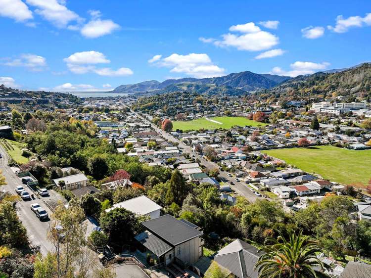 31 Jenner Road Toi Toi_16