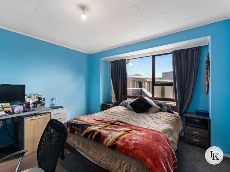 151 Boundary Road Clover Park_13