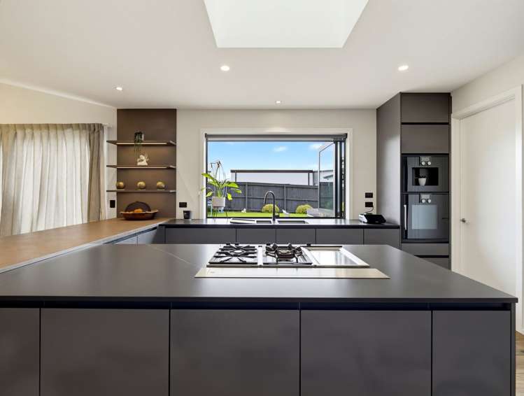 55 Blunden Road_4