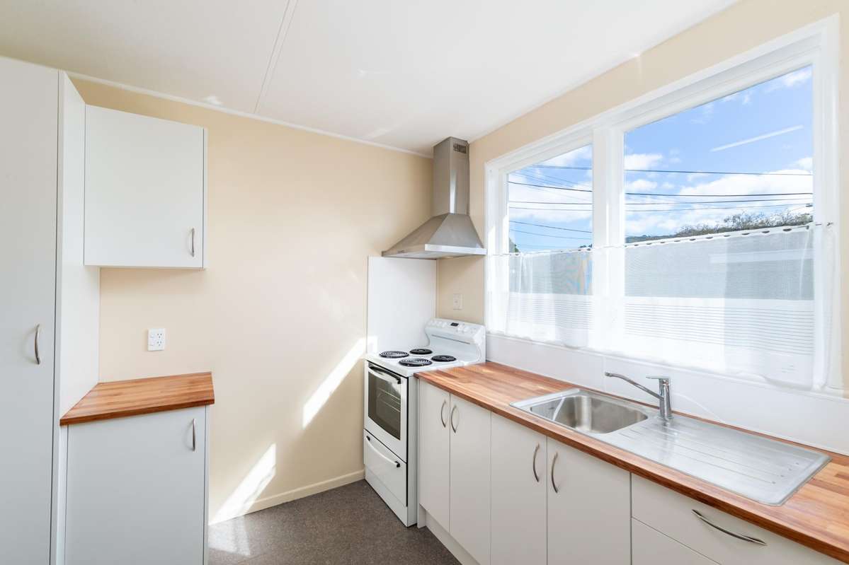 15 Mangaroa Hill Road_1