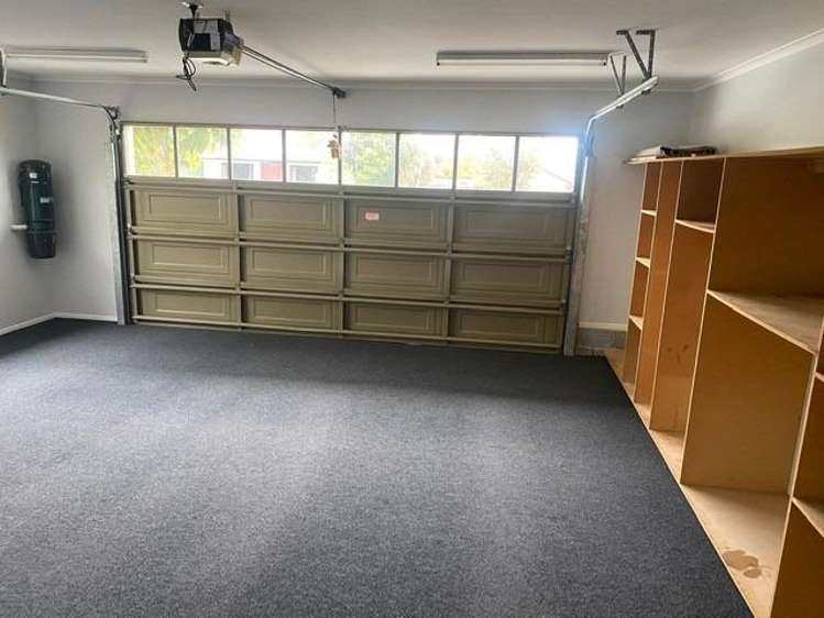 11 Shelter Grove Frankleigh Park_22