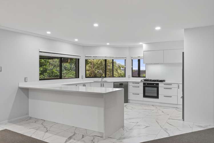 23 Hogarth Rise West Harbour_1