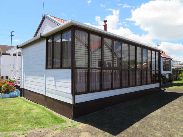 410B Richmond Street Thames_1