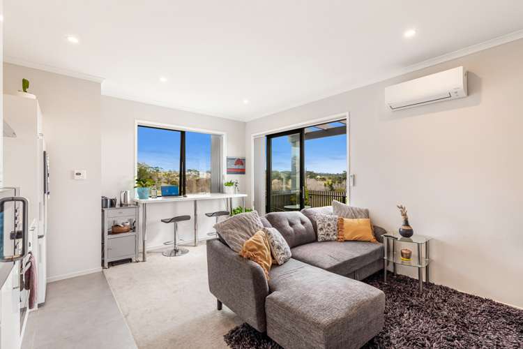 24 Pukewhero Rise Westgate_5