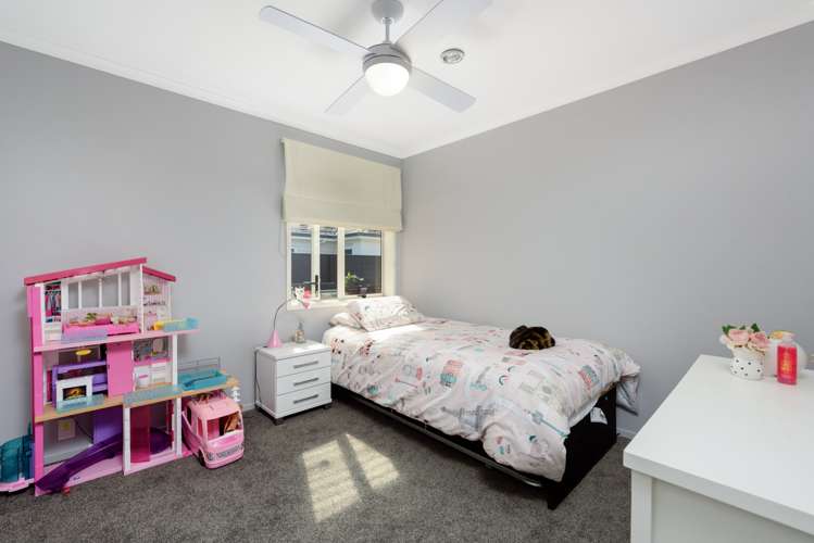 137 Landing Drive Pyes Pa_15