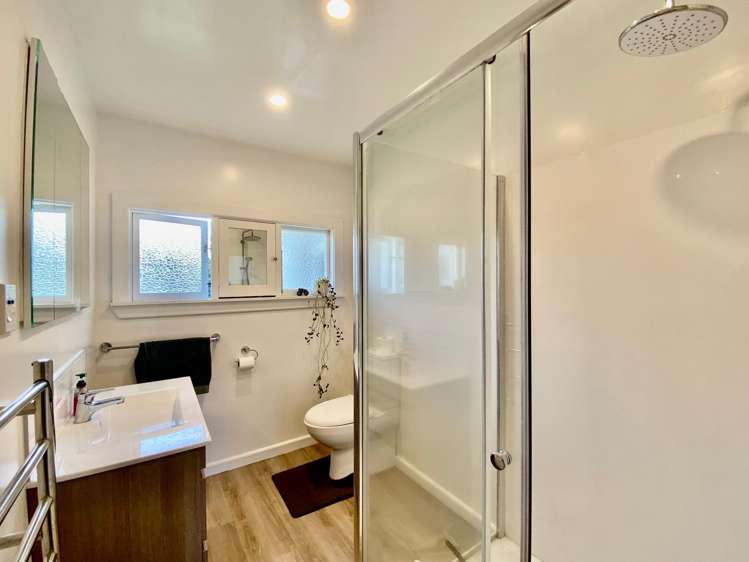  317 Hills Road Mairehau_11