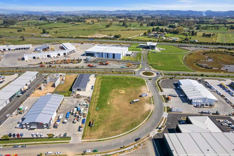 37 Earthmover Crescent Te Rapa_5