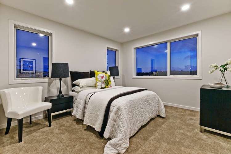 18 Bearing Parade Long Bay_20