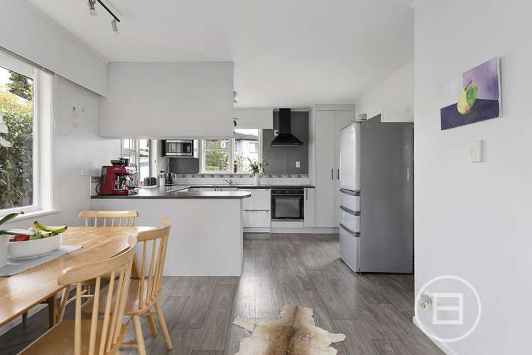 260 Hepburn Road Glendene_2