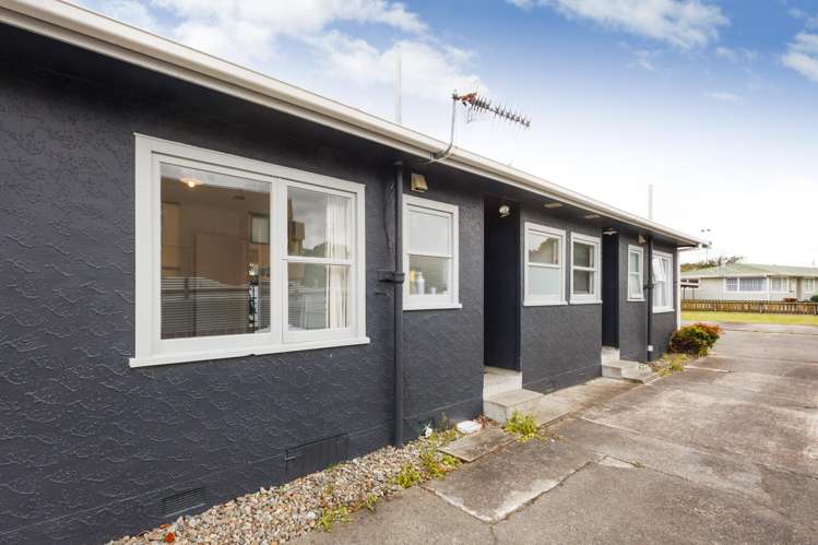 1-3/11 Pascal Street Palmerston North Central_13