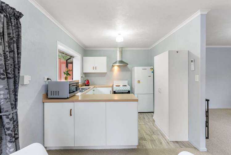 2/220 Russell Road Manurewa_7