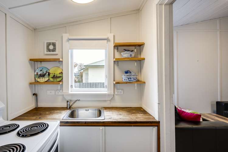 307 Southampton Street East Hastings_11