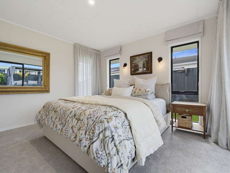 15 Carter Drive Pomare_15