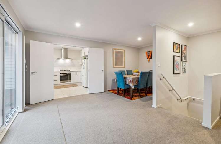 110 Lisle Farm Drive_5