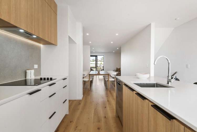 29 Riukiuta Avenue Three Kings_7