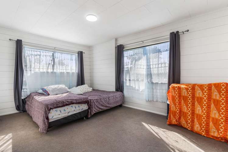 2/11 Bluewater Place Wattle Downs_9