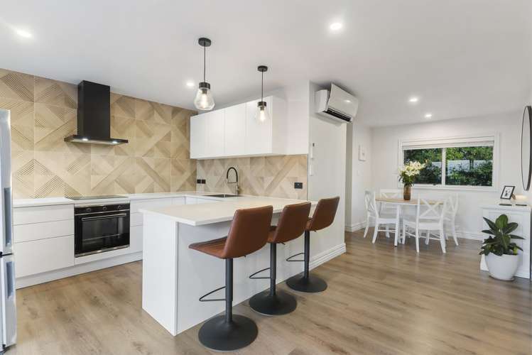 1/36 Aeroview Drive Beach Haven_5