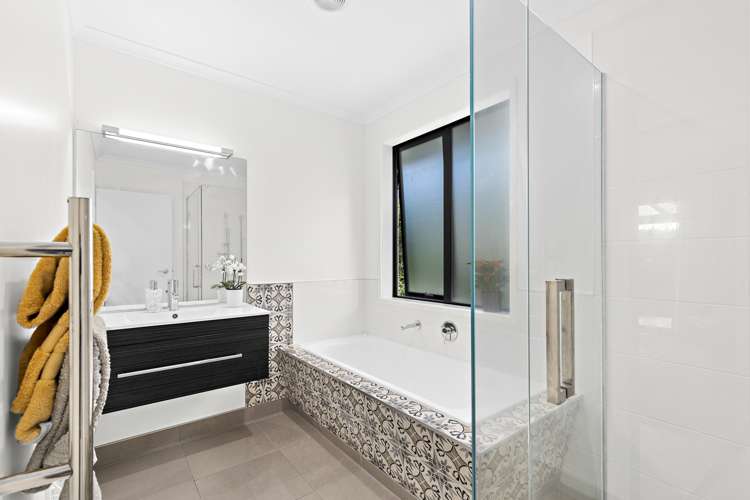 22 Laly Haddon Place Matakana_14