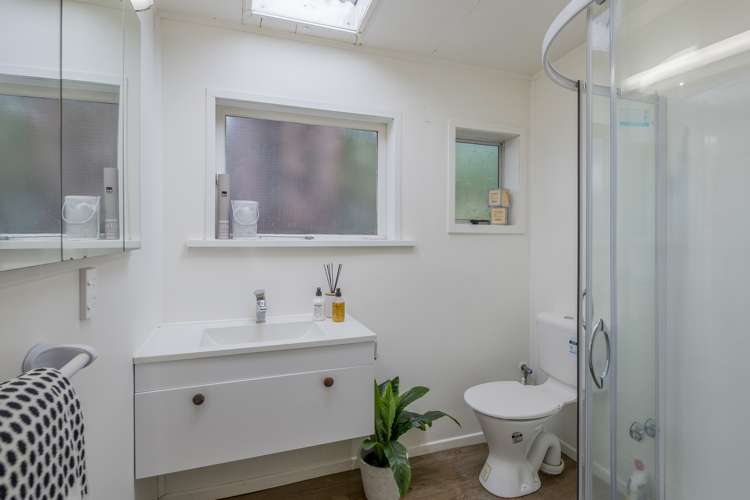 8 Winara Avenue Waikanae_12