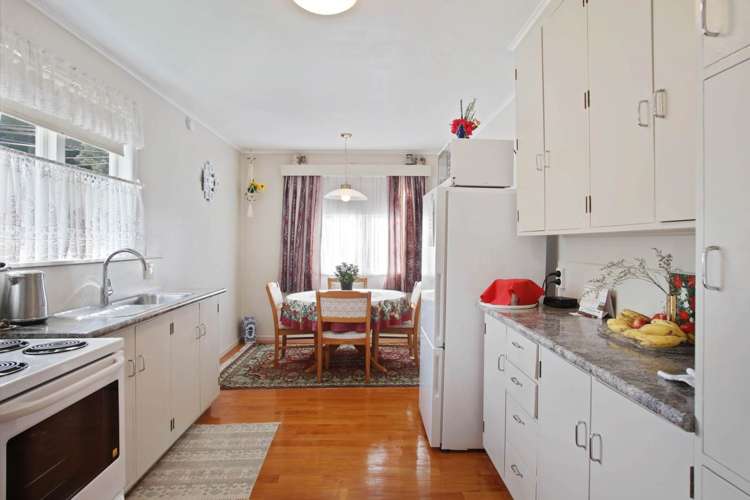 70 Lake Road Northcote_15