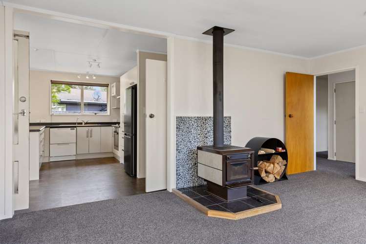 23 Kereru Street Two Mile Bay_8
