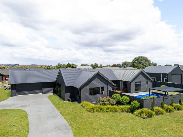 14 Artistic Avenue Leamington_14