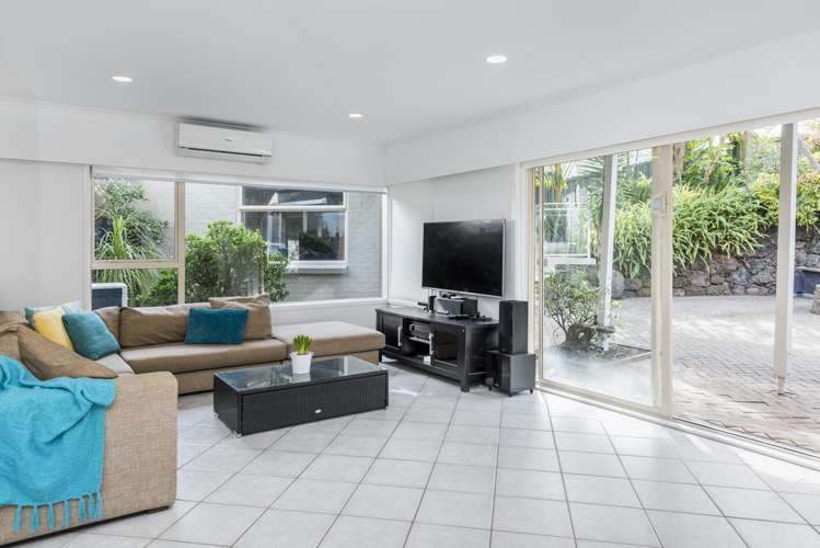 107 Waller Avenue Bucklands Beach_25