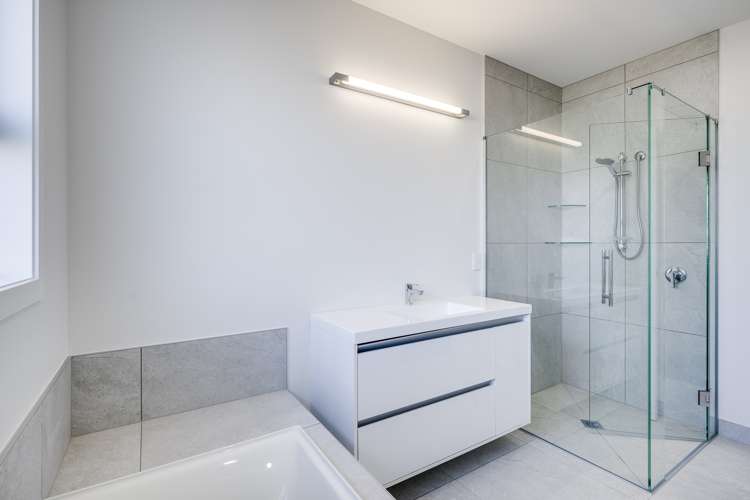 94 Eriksen Road Te Awa_11