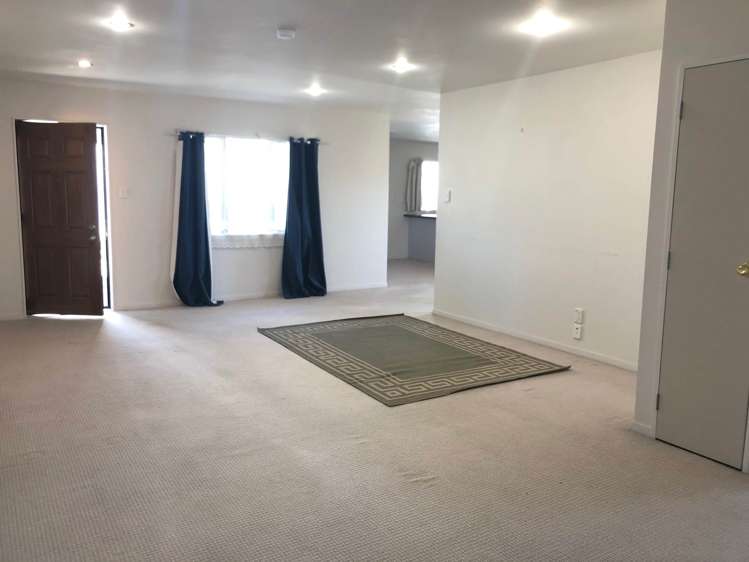 15 Sanft Avenue Mt Roskill_6