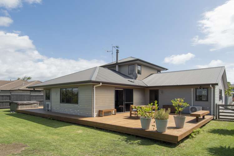 19 Paradise Place Matua_22