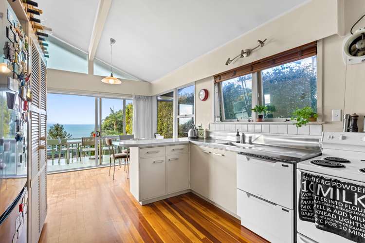 278 Whangaparaoa Road Red Beach_6