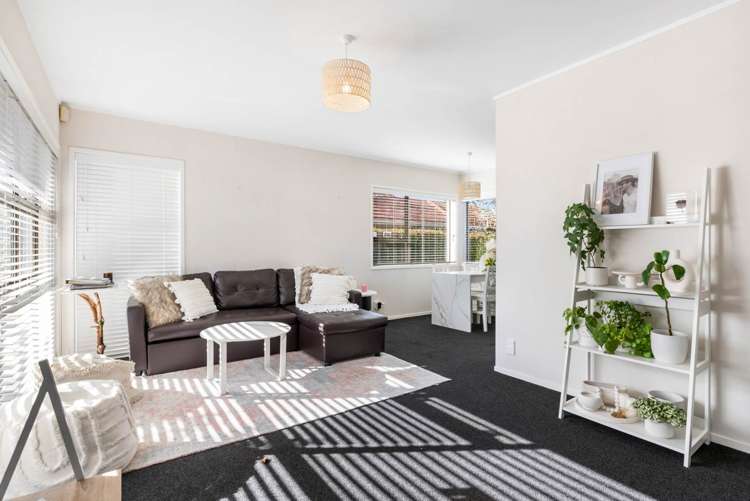 41 Mcannalley Street Manurewa_11