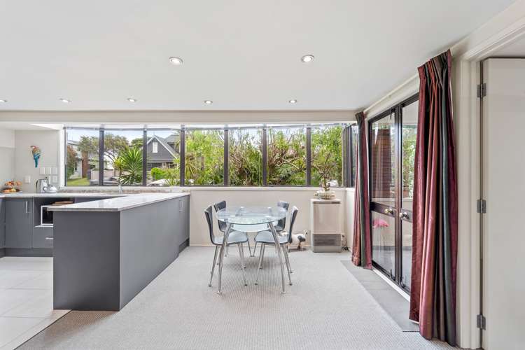 1/18 Killarney Street Takapuna_5