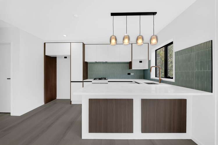Lot 2 /17 Greenmeadows Avenue Manurewa East_8