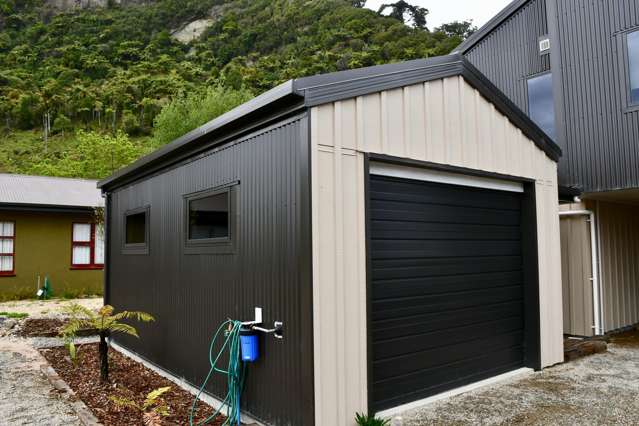 4 Horncastle Crescent Little Wanganui_2