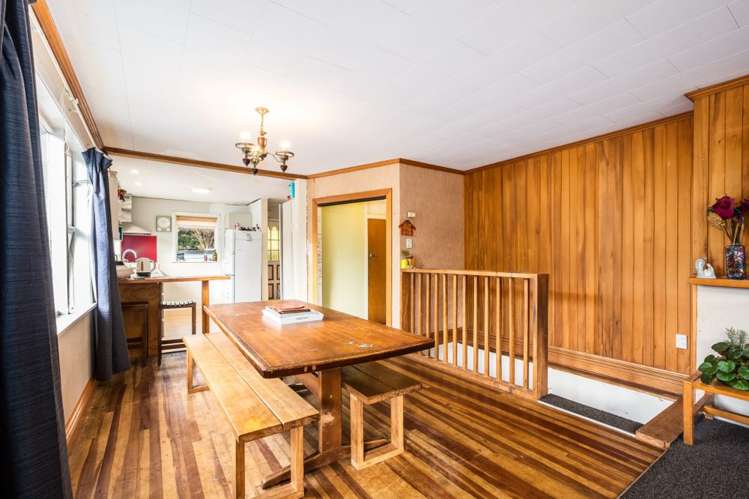 112 Hine Road Wainuiomata_19