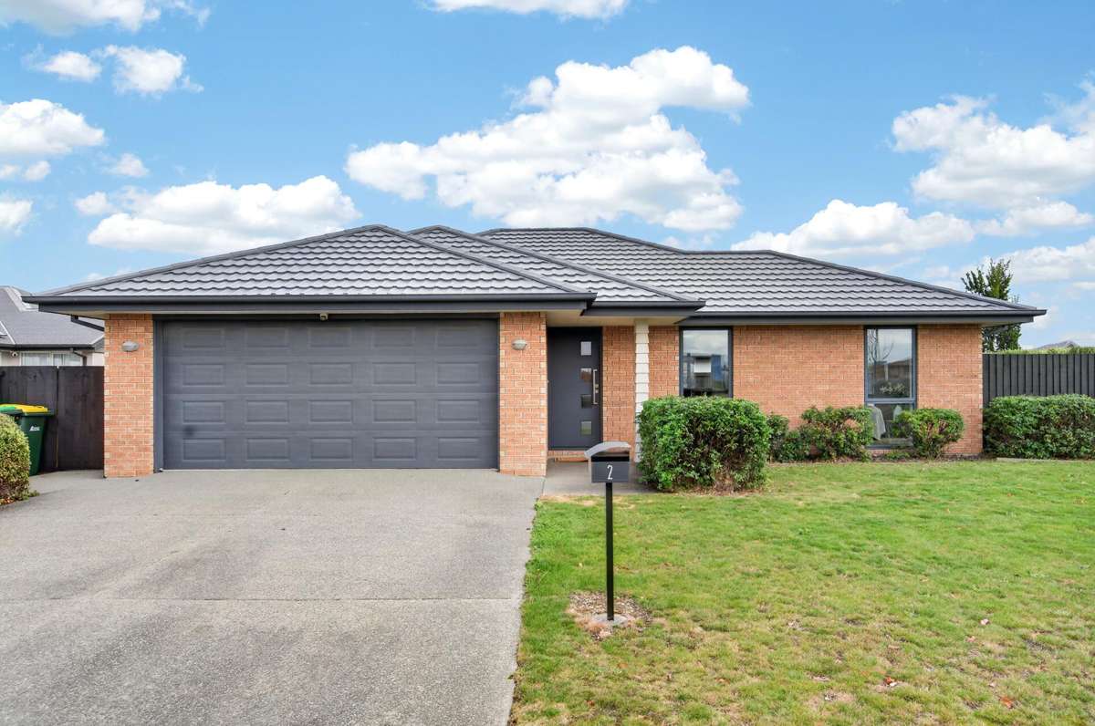 2 Andesite Drive_0