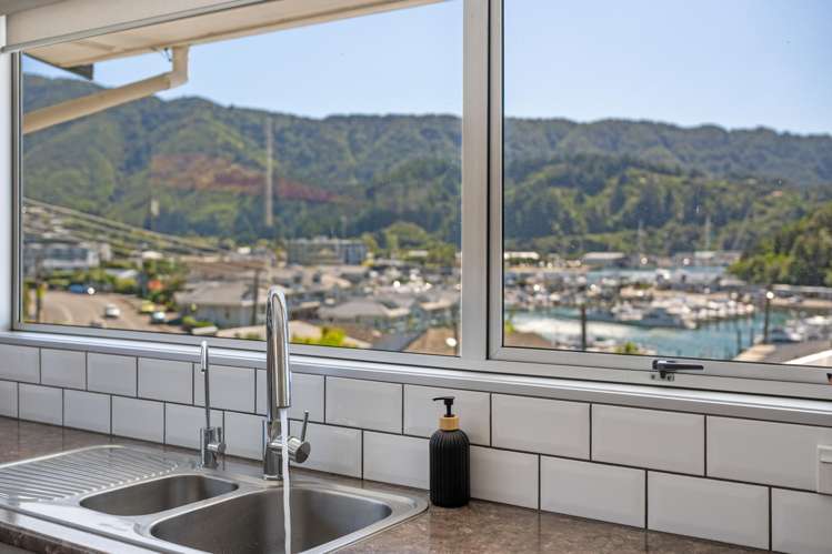 4a Rutland Street Picton_18