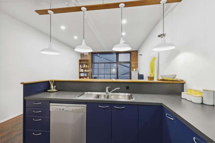 9/20 Egmont Street Te Aro_6