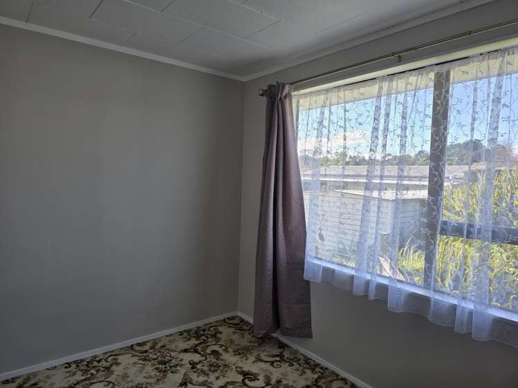 52 Kowhai Avenue Kaiaua_10