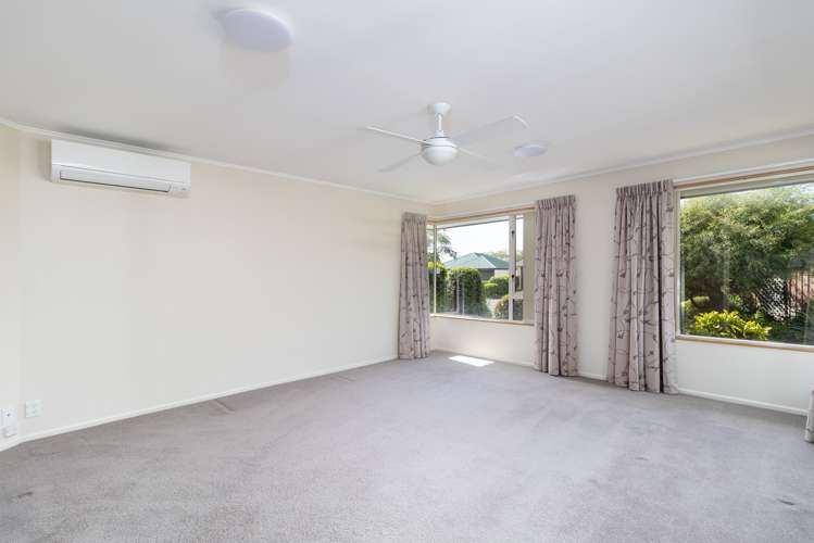 10 Wordsworth Place Stoke_3