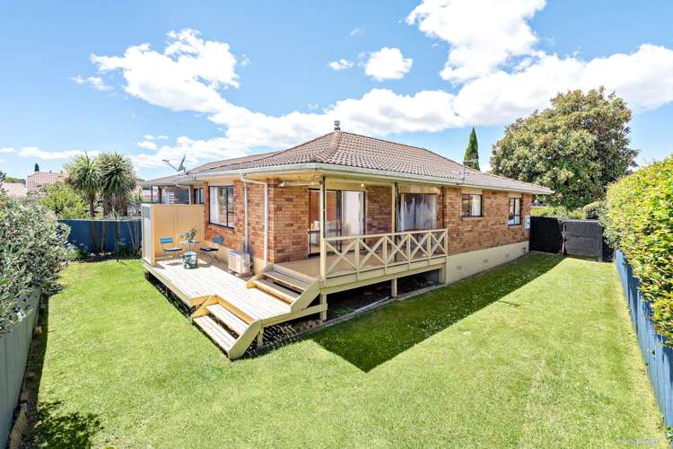 2/38 Takapu Street Henderson_0