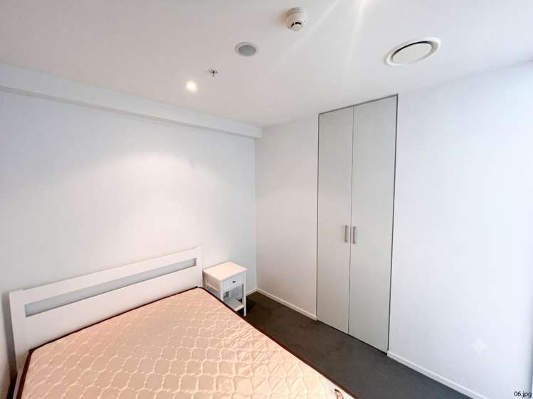 1108/8 Airedale Street City Centre_4
