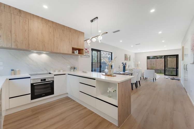 140E Edgewater Drive Pakuranga_4