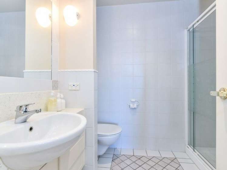 3b/18 Joseph Banks Terrace Remuera_20