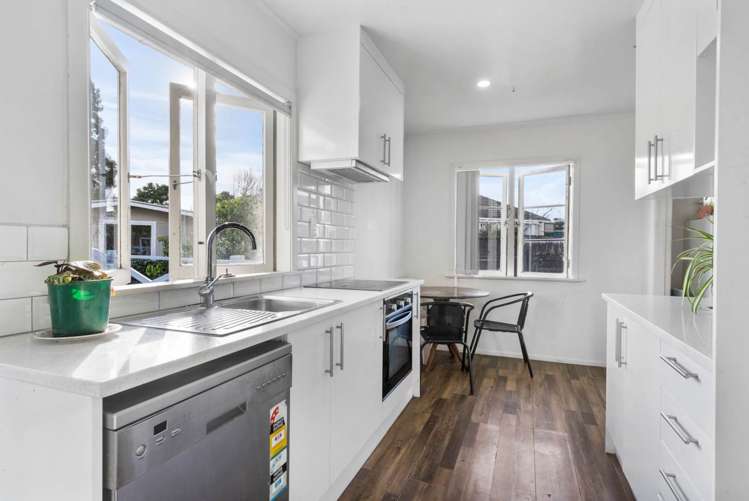 51 Weymouth Road Manurewa_6