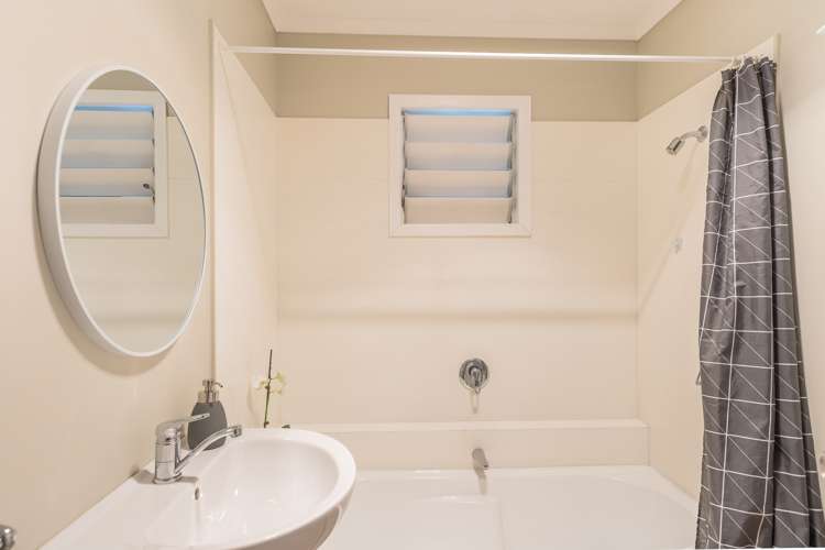 96 Arawhata Road Paraparaumu_13