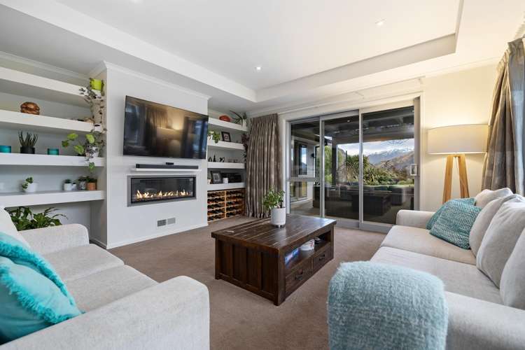 42 Myles Way Lower Shotover_10