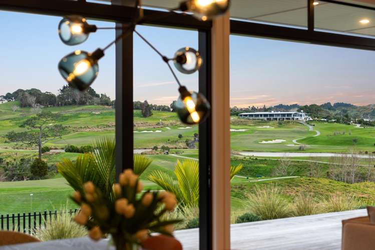 59 Grayson Road Wainui_11