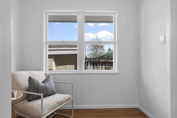 2 Patricia Avenue Hamilton East_13